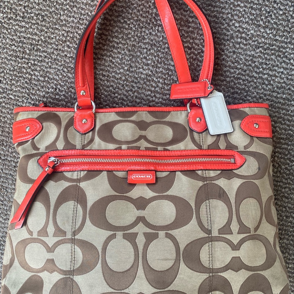 Coach tote purse